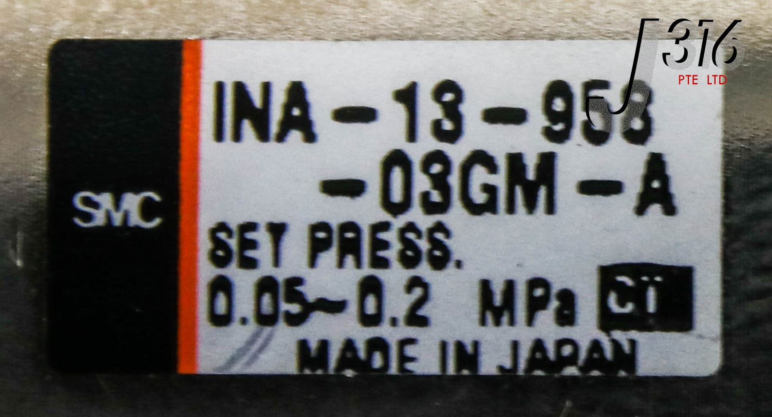 15156 SMC PRESSURE REGULATOR WITH GAUGE, 0.05~0.2MPA INA-13-958